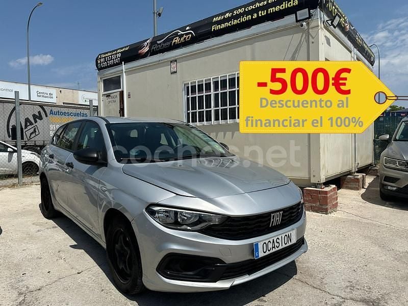Gris / plata Usado 2022 Fiat Tipo Cross Familiar | 7999 € - Imagen 1/4