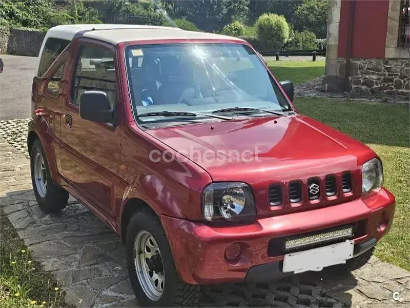 Usado Suzuki Jimny 80 CV (58 kW) 2000 Granate SUV