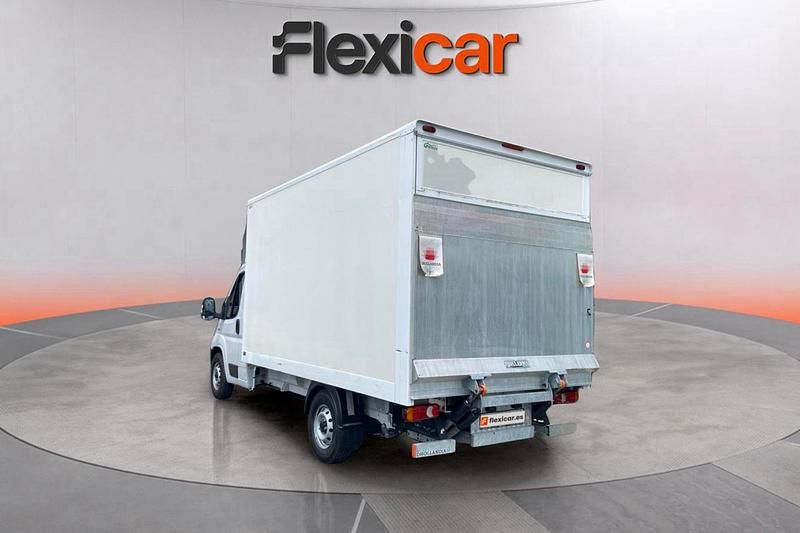 Usado Fiat Ducato 140 CV (102 kW) 2021 Blanco Van