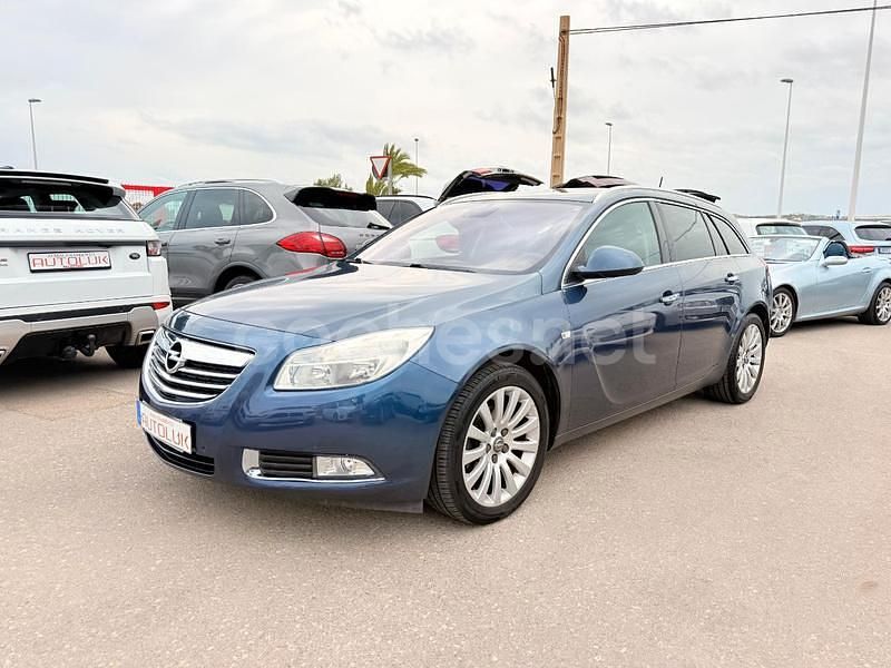 Azul Usado 2012 Opel Insignia Selective Familiar | 8990 € (Caro) - Imagen 1/4
