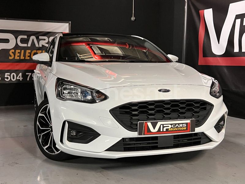 Blanco Usado 2021 Ford Focus ST-Line Berlina | 18.990 € (Precio justo) - Imagen 1/4