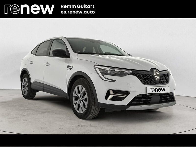 Käytetty Renault Arkana Evolution 140 HP (102 kW) 2025 Valkoinen Katumaasturi