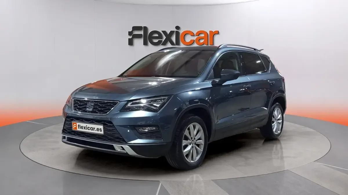 Usado Seat Ateca Reference 116 CV (85 kW) 2019 Gris SUV