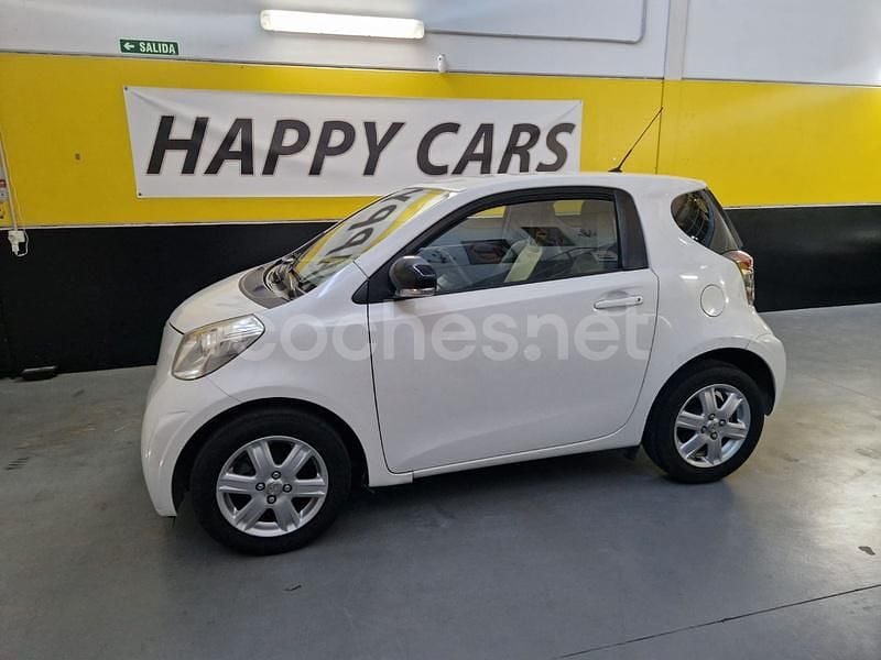 Blanco Usado 2009 Toyota iQ Utilitario | 6499 € (Precio justo) - Imagen 1/4