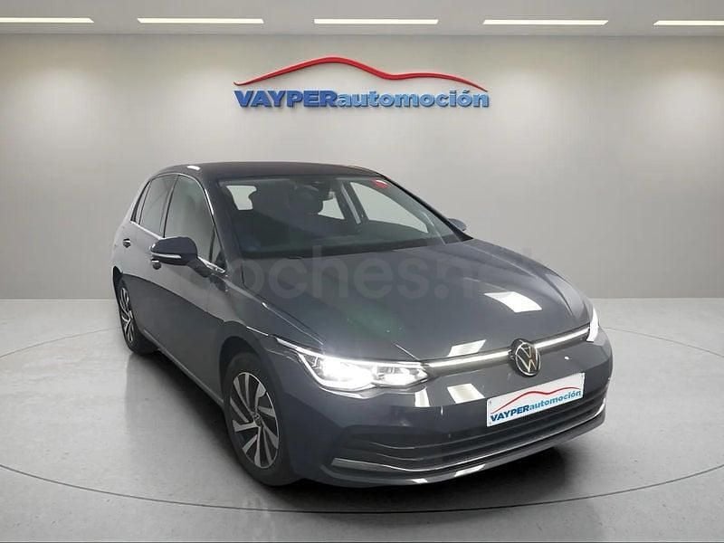 Usado VW Golf VIII 204 CV (150 kW) 2023 Gris / plata Berlina