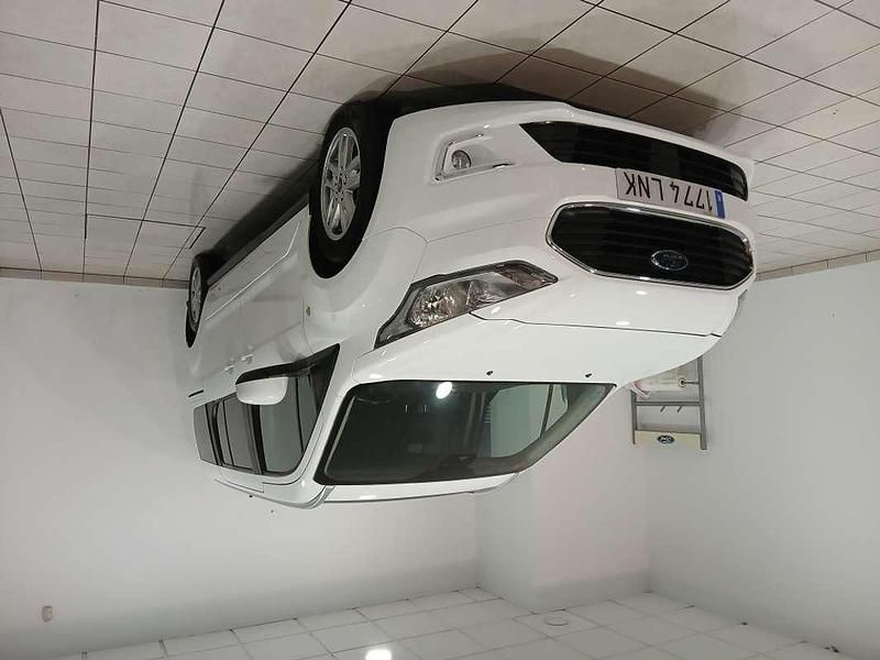Usado Ford Tourneo Titanium 101 CV (74 kW) 2021 Blanco Monovolumen