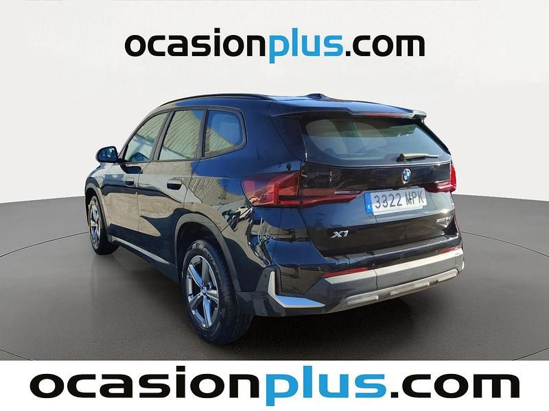 Käytetty BMW X1 150 HP (110 kW) 2024 Musta Katumaasturi
