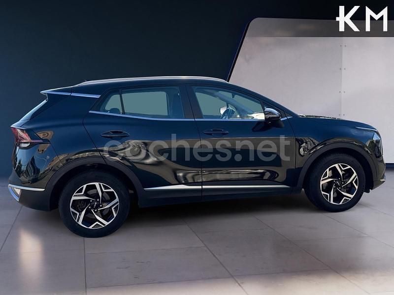 Usado Kia Sportage 136 CV (100 kW) 2022 Negro SUV