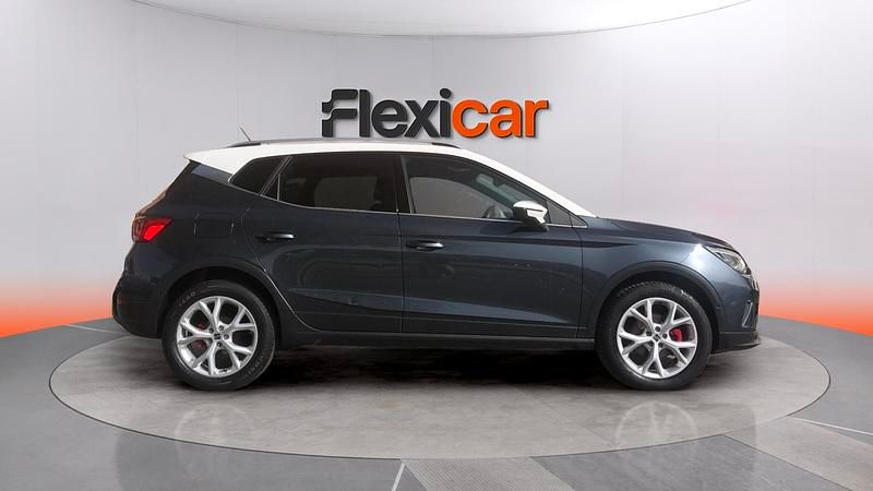 Usado Seat Arona FR 150 CV (110 kW) 2023 Gris SUV