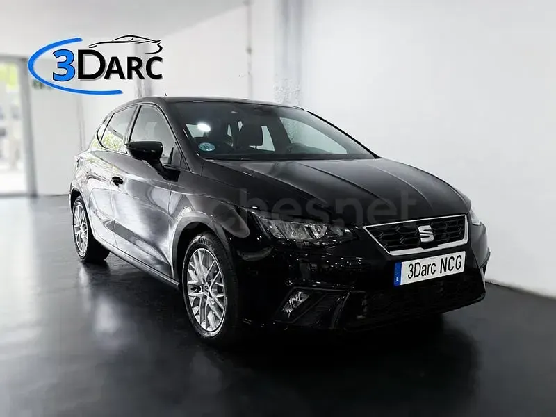 Usado Seat Ibiza FR 115 CV (84 kW) 2025 Negro Utilitario