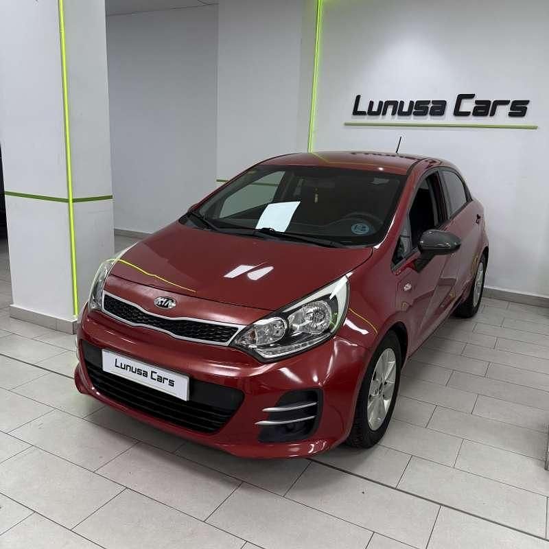 Usado 2015 Kia Rio Utilitario | 8990 € (Precio justo) - Imagen 1/4
