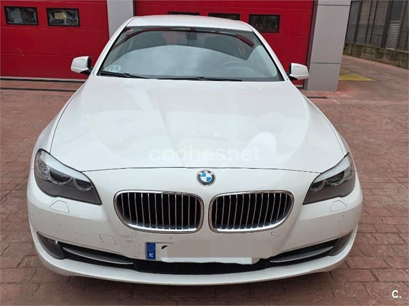 Usado BMW 520 Efficient Dynamics 184 CV (135 kW) 2013 Blanco Berlina