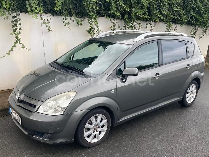 Gris / plata Usado 2006 Toyota Corolla Verso Luna Monovolumen | 4999 € (Buen precio) - Imagen 1/4