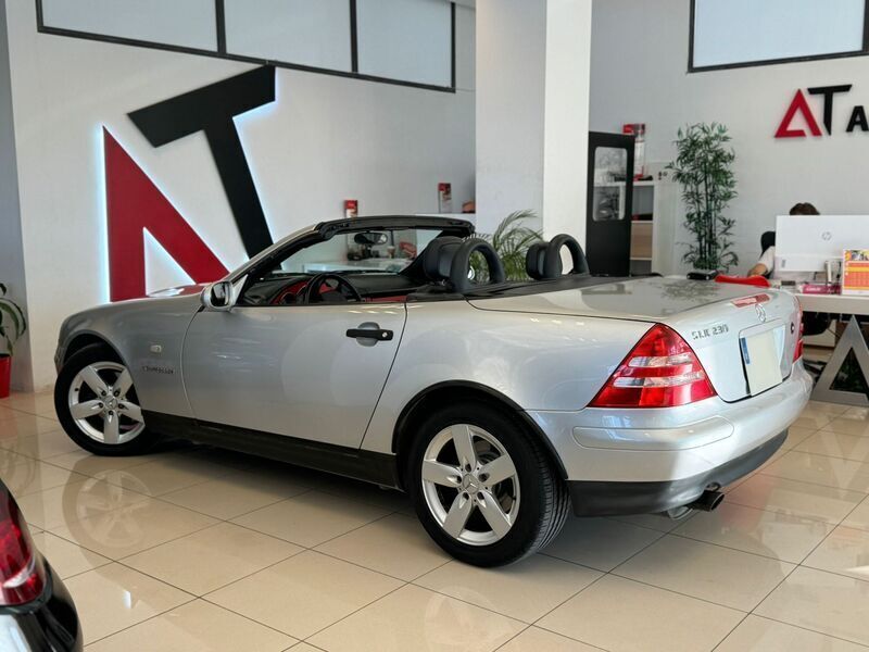Usado Mercedes SLK230 193 CV (141 kW) 1997 Gris Descapotable