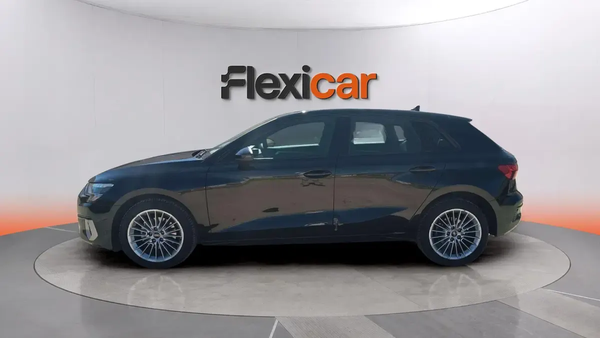 Usado Audi A3 Advanced Plus 116 CV (85 kW) 2023 Negro Berlina