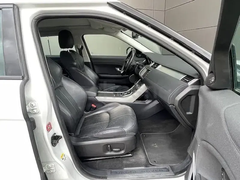 Usado Land Rover Range Rover evoque SE 150 CV (110 kW) 2017 Blanco SUV