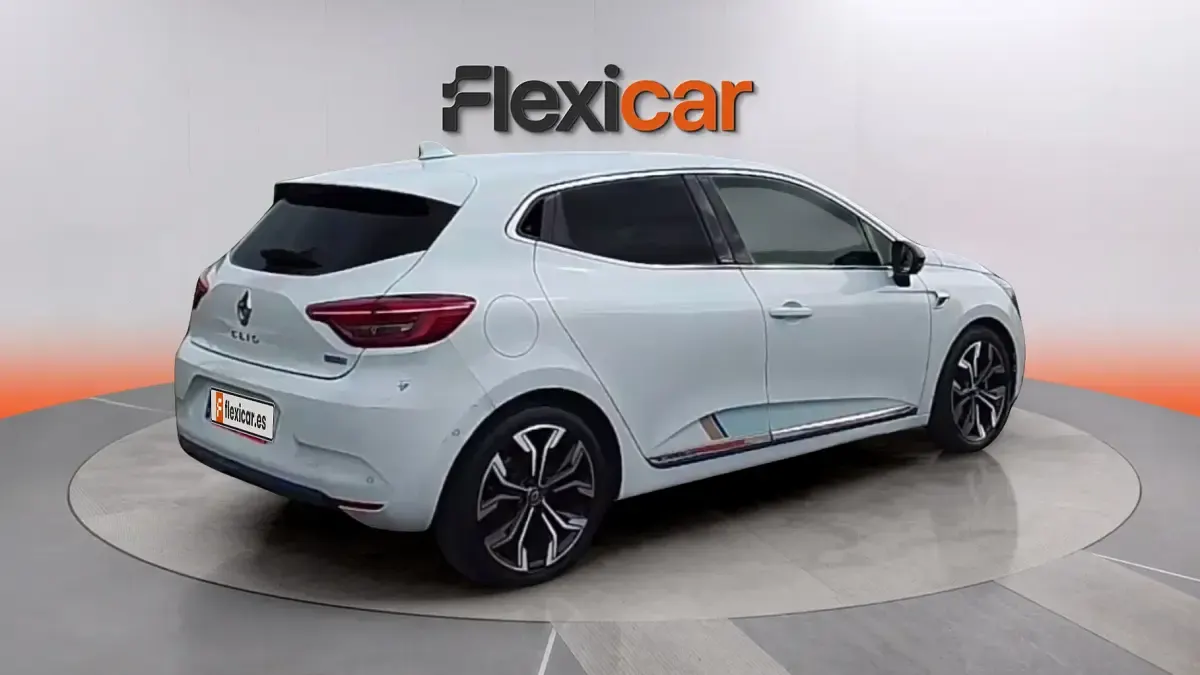 Usado Renault Clio V Initiale Paris 140 CV (102 kW) 2021 Blanco Berlina