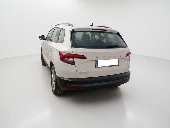 Usado Skoda Karoq Ambition 150 CV (110 kW) 2021 Blanco SUV