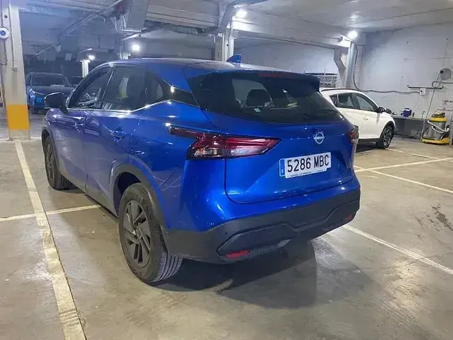 Usado Nissan Qashqai Acenta 140 CV (102 kW) 2022 Azul SUV