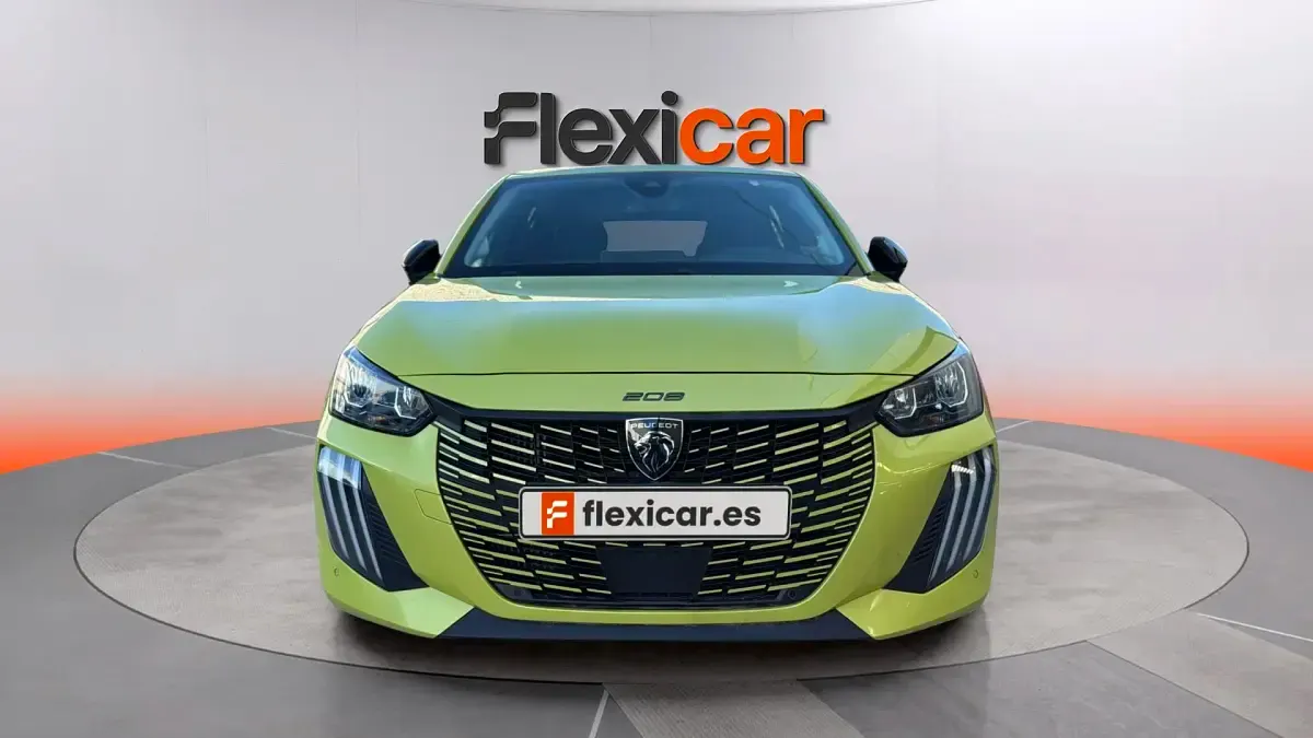 Usado Peugeot 208 Allure 110 CV (80 kW) 2025 Gris Utilitario