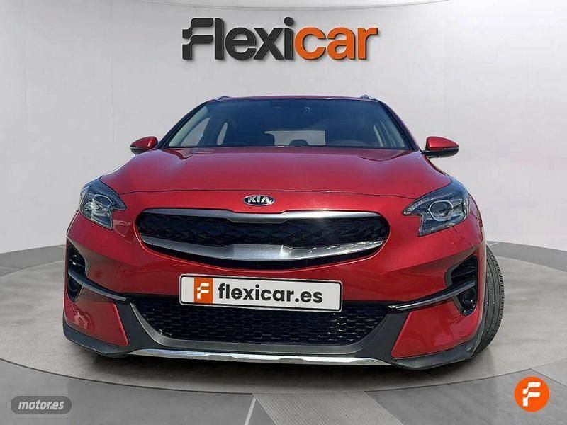Usado Kia XCeed 141 CV (103 kW) 2021 Granate SUV