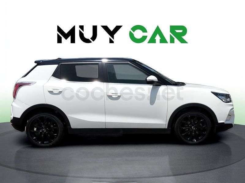 Usado Ssangyong (KGM) Tivoli 115 CV (84 kW) 2018 Blanco SUV