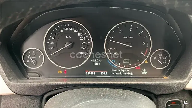 Usado BMW 318 143 CV (105 kW) 2014 Gris / plata Familiar