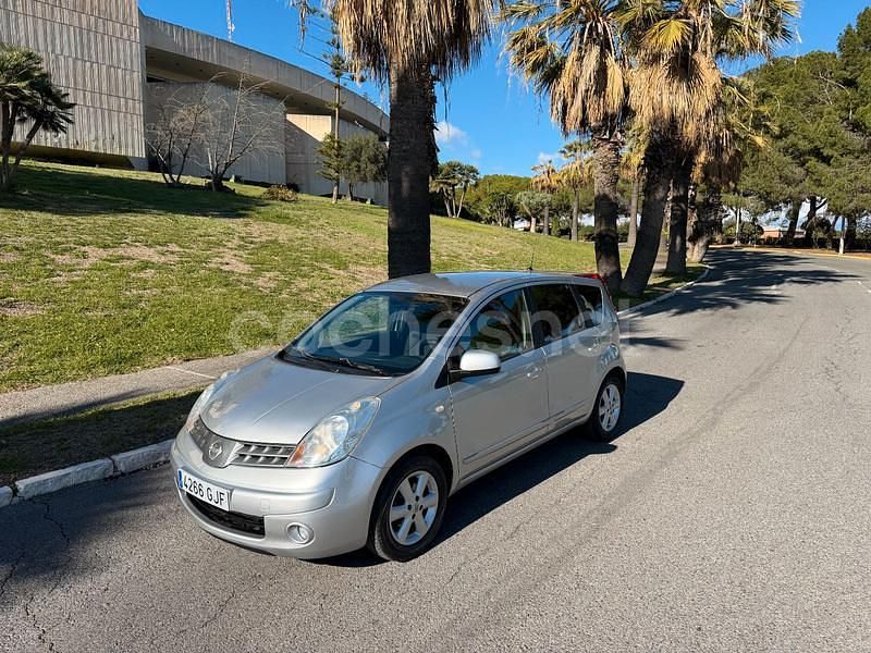 Gris / plata Usado 2008 Nissan Note Acenta Monovolumen | 5990 € (Un poco caro) - Imagen 1/4