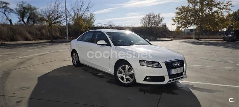 Blanco Usado 2011 Audi A4 Berlina | 7900 € (Precio justo) - Imagen 1/4