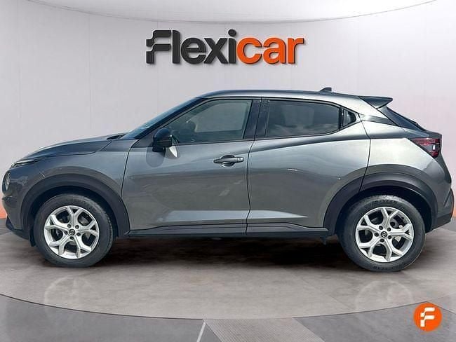Usado Nissan Juke N-Connecta 114 CV (83 kW) 2021 Gris / plata SUV