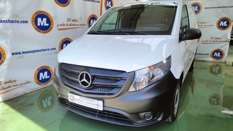 Usado Mercedes Vito 114 CV (83 kW) 2017 Blanco Van