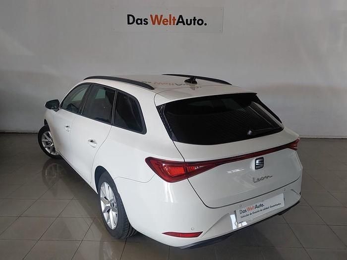 Usado Seat Leon Style 116 CV (85 kW) 2025 Blanco