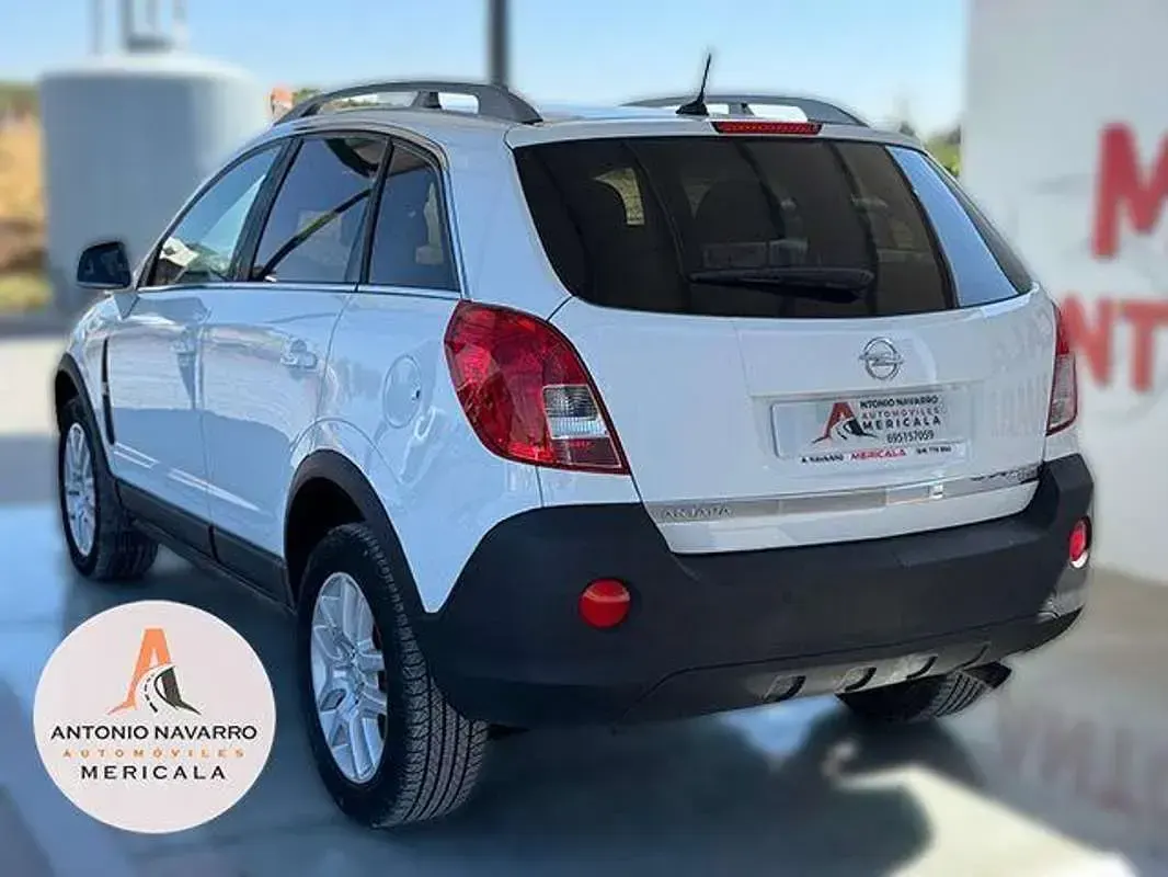 Usado Opel Antara Selective 163 CV (119 kW) 2012 Blanco SUV