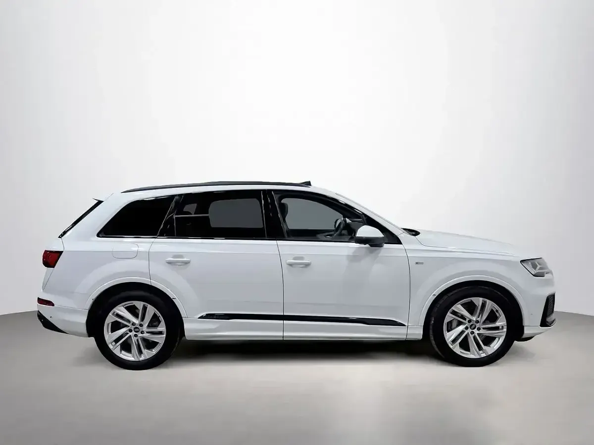 Usado Audi Q7 S-Line 234 CV (172 kW) 2022 Blanco SUV