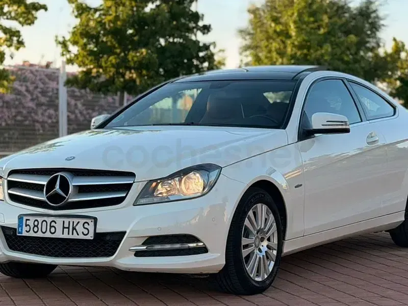 Usado Mercedes C180 Edition 156 CV (114 kW) 2012 Blanco Coupe
