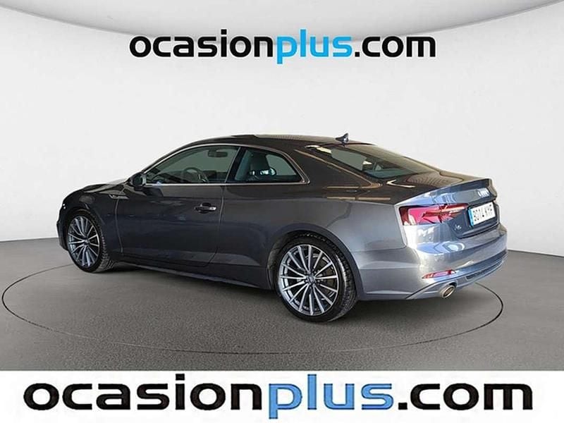 Usado Audi A5 S-Line 190 CV (139 kW) 2019 Gris Coupe