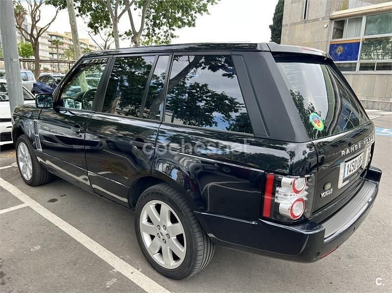 Usado Land Rover Range Rover Vogue 272 CV (200 kW) 2008 Negro SUV