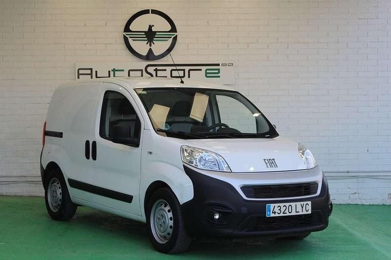 Usado Fiat Fiorino 94 CV (69 kW) 2022 Blanco Monovolumen