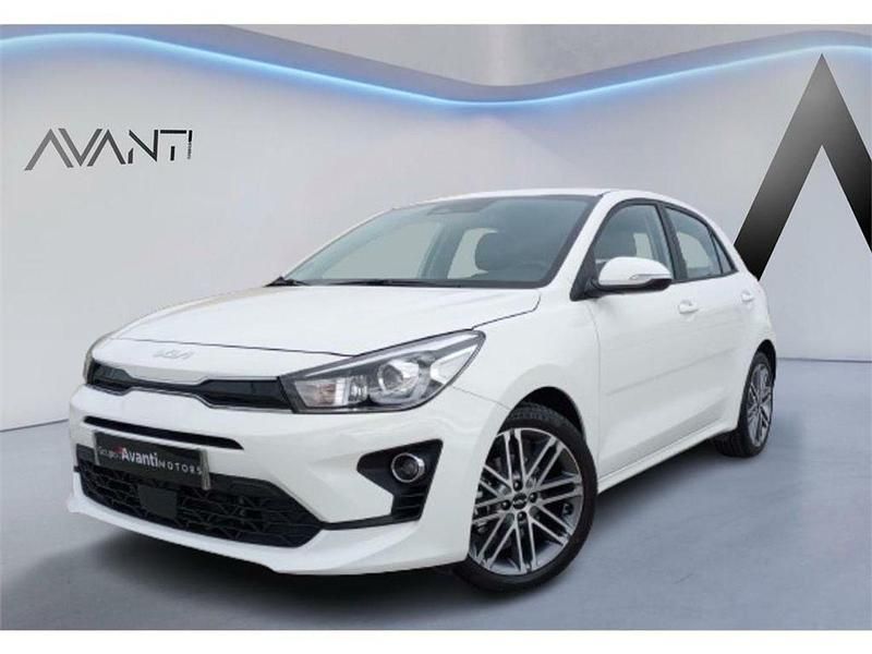 Usado Kia Rio GT-Line 100 CV (73 kW) 2023 Blanco Berlina