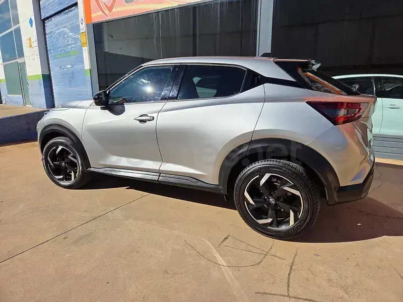 Occasion Nissan Juke N-Connecta 114 PK (83 kW) 2023 Grijs SUV