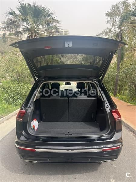 Usado VW Tiguan Allspace Sportline 240 CV (176 kW) 2020 Negro SUV