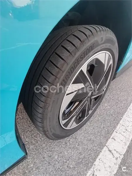 Usado MG MG4 EV 2023 Eléctrico Utilitario