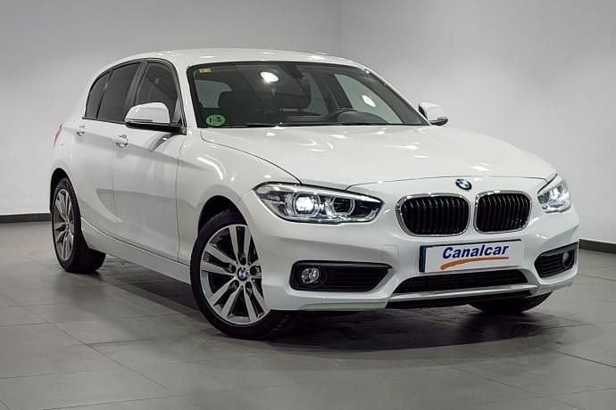 Usado BMW 118 150 CV (110 kW) 2015 Blanco Utilitario