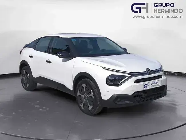 Begagnad Citroën C4 Feel 131 HK (96 kW) 2022 Vit SUV