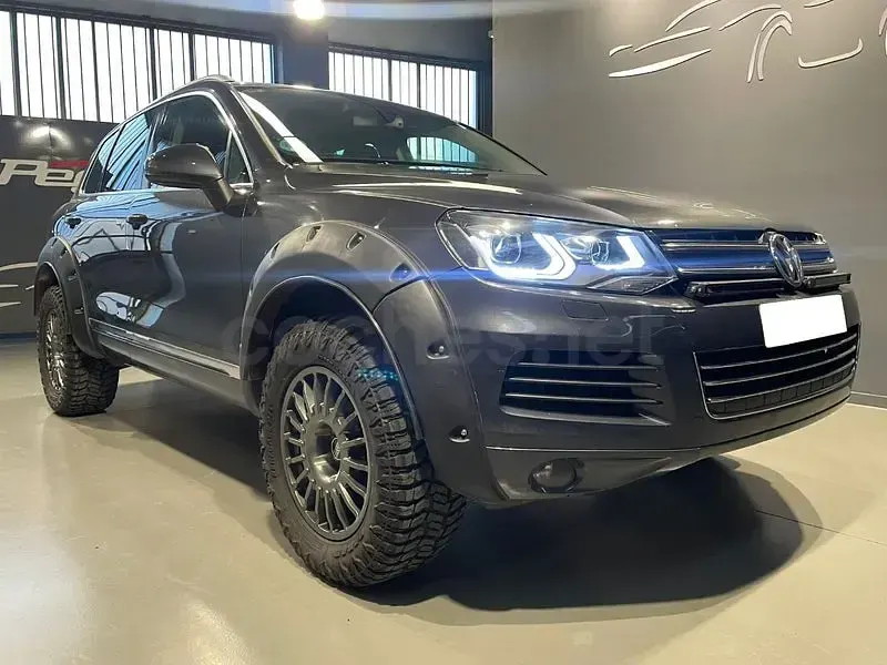 Usado VW Touareg 380 CV (279 kW) 2014 Gris / plata SUV