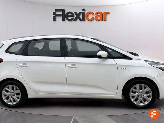 Usado Kia Carens 115 CV (84 kW) 2017 Blanco Monovolumen