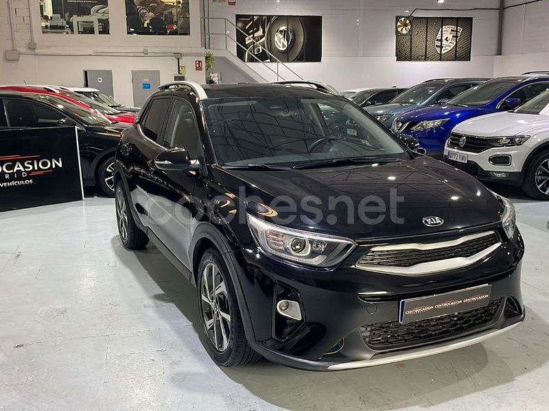 Negro Usado 2021 Kia Stonic SUV | 16.990 € (Precio justo) - Imagen 1/4