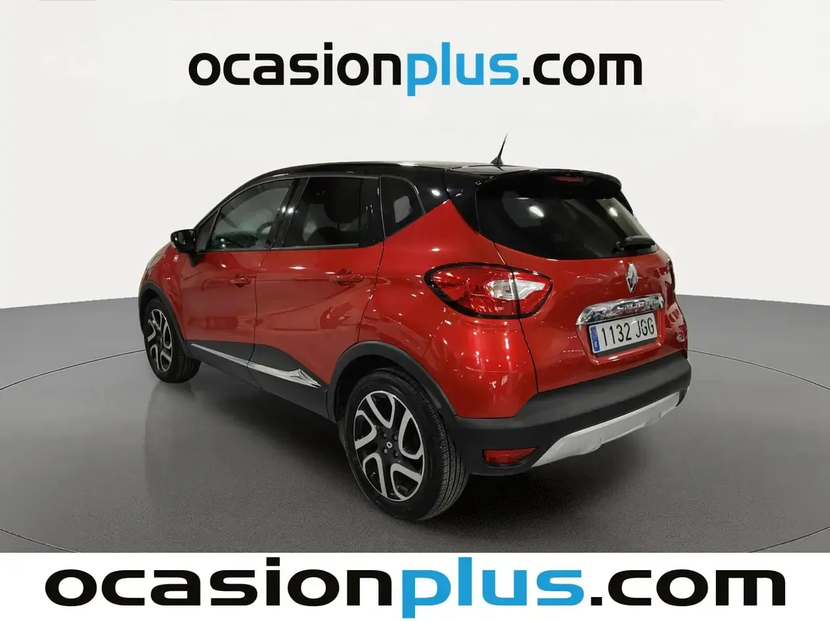 Usado Renault Captur 90 CV (66 kW) 2015 Rojo SUV