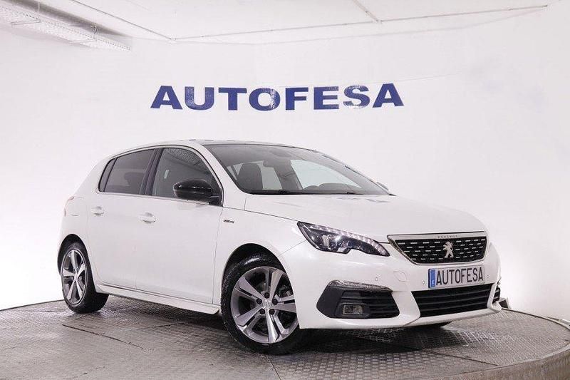 Usado Peugeot 308 GT-line 130 CV (95 kW) 2019 Blanco Utilitario