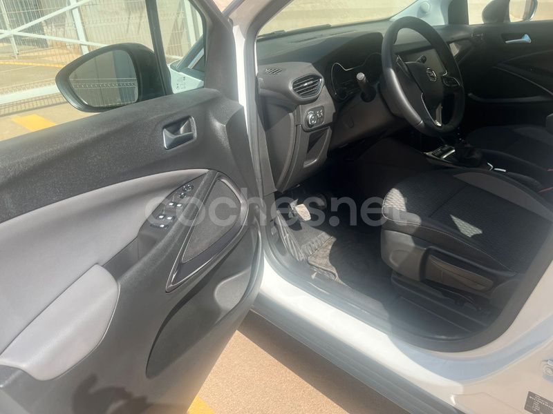 Usado Opel Crossland X Innovation 130 CV (95 kW) 2019 Blanco SUV